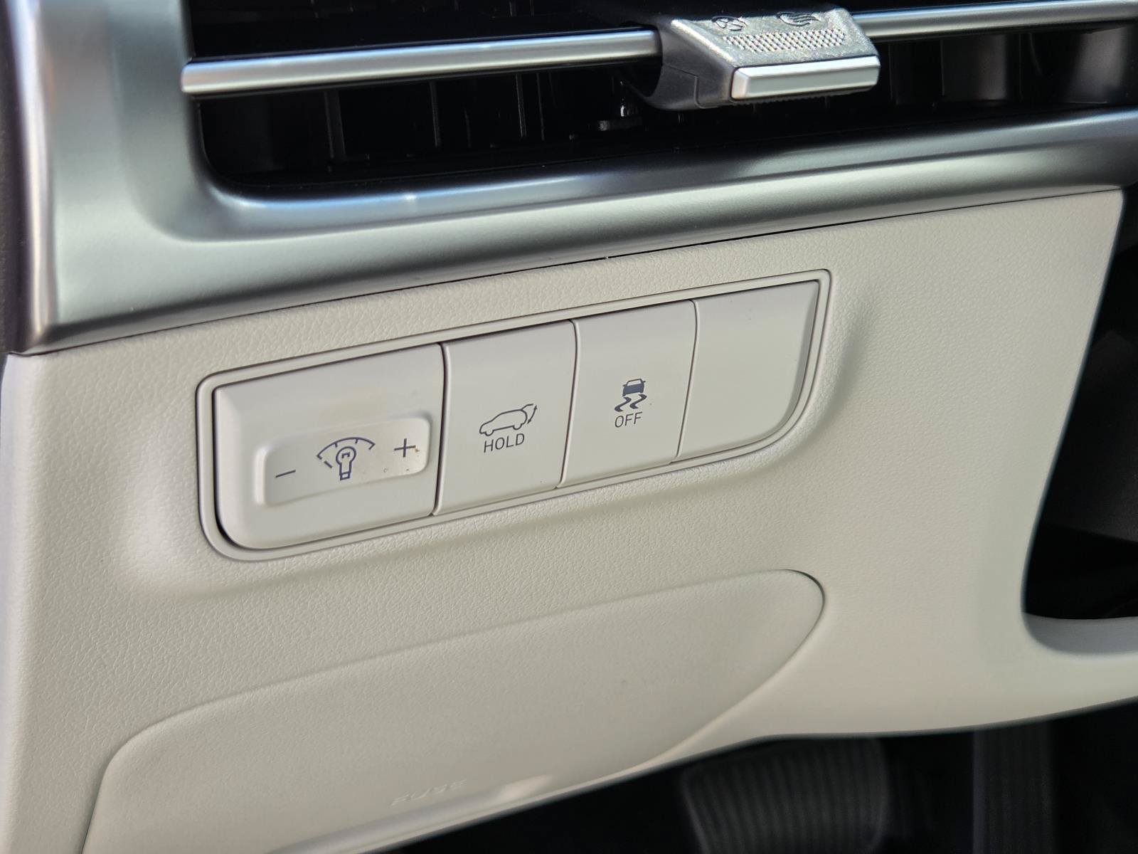 New 2026 Hyundai Tucson SEL FWD image 16