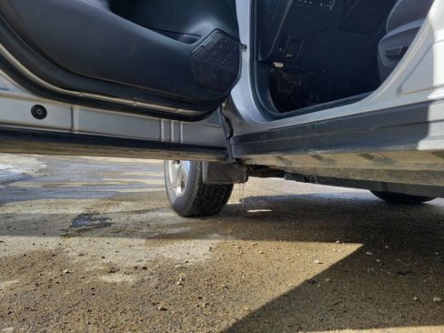 Used 2019 Toyota RAV4 Limited w/ Limited Grade Weather Package image 14