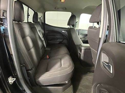 Used 2018 GMC Canyon SLE AWD/4WD image 28