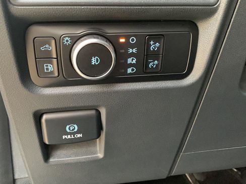 Used 2024 Ford F150 XLT w/ Mobile Office Package image 9