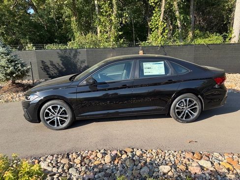 New 2026 Volkswagen Jetta Sport image 2