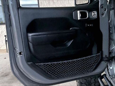 Used 2020 Jeep Wrangler Unlimited Rubicon w/ LED Lighting Group image 20