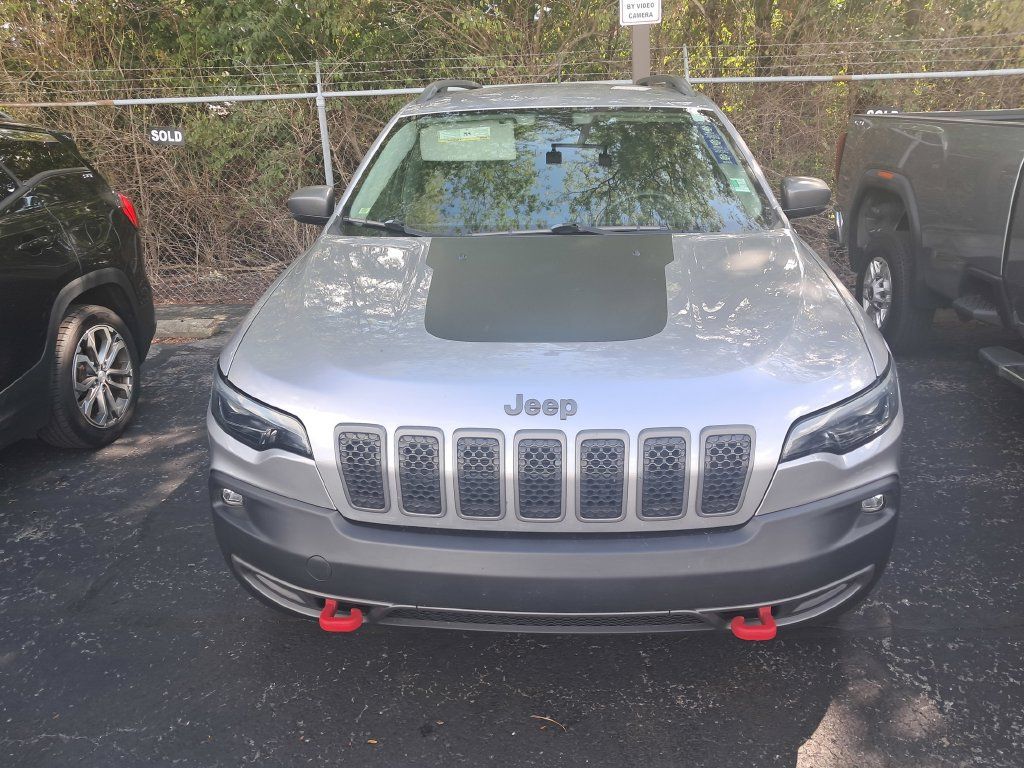 Used 2020 Jeep Cherokee Trailhawk w/ Cold Weather Group AWD/4WD image 5