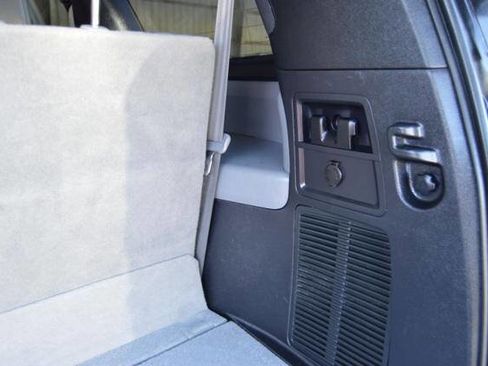 Used 2010 Toyota Sequoia Limited image 46