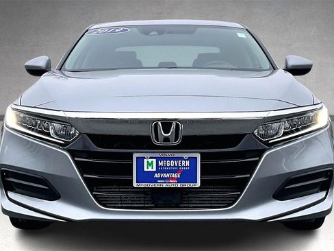 Used 2019 Honda Accord LX image 2