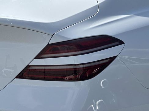 Used 2026 Genesis G70 2.5T RWD image 9