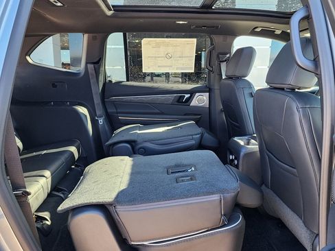 New 2026 Buick Enclave Avenir image 48