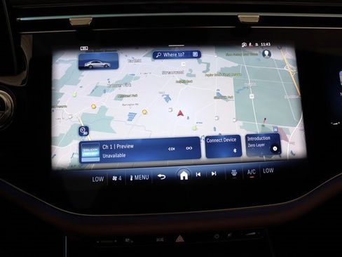 Certified 2024 Mercedes-Benz E 350 4MATIC Sedan w/ Airmatic Package image 24