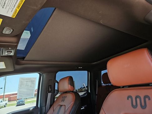 Used 2021 Ford F350 King Ranch w/ King Ranch Ultimate Package AWD/4WD image 22