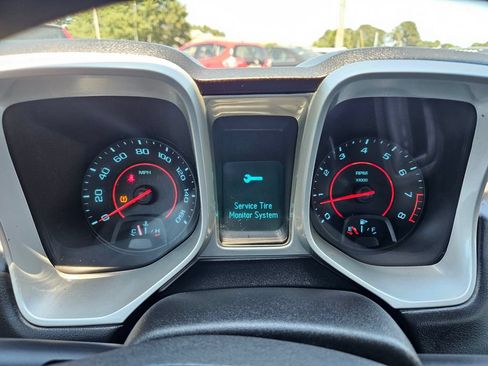 Used 2015 Chevrolet Camaro LS RWD image 13