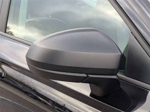 Used 2025 Volkswagen Taos S image 12