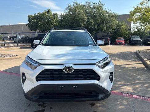 Used 2025 Toyota RAV4 XLE Premium w/ Weather Package FWD image 2