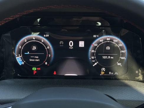 New 2025 Volkswagen GTI SE image 39