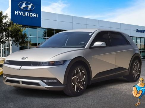 Used 2024 Hyundai Ioniq 5 SEL image 1