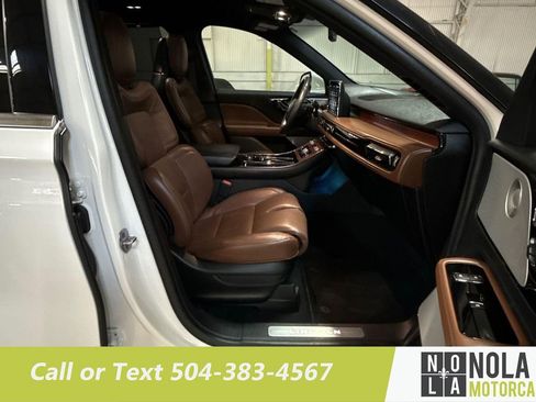 Used 2022 Lincoln Aviator Reserve w/ Equipment Group 201A AWD/4WD image 30