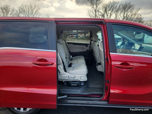 Used 2025 Honda Odyssey EX-L image 45