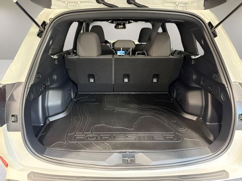 Certified 2026 Subaru Forester AWD/4WD image 32