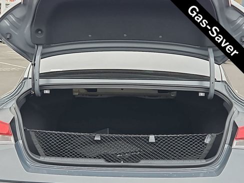 Used 2026 Hyundai Elantra SE FWD image 22