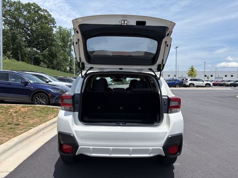 Used 2021 Subaru Crosstrek 2.0i Premium AWD/4WD image 11