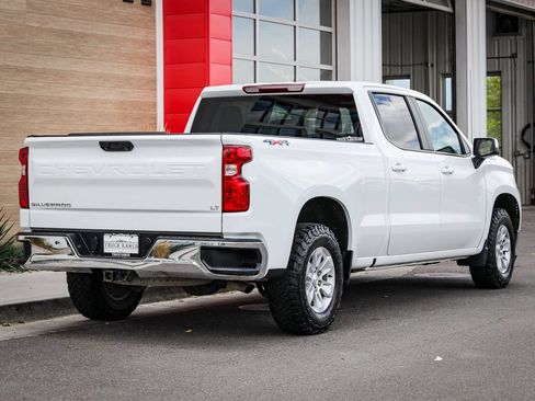 Used 2024 Chevrolet Silverado 1500 LT w/ Protection Package AWD/4WD image 3