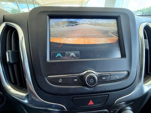 Used 2018 Chevrolet Equinox LT AWD/4WD image 8