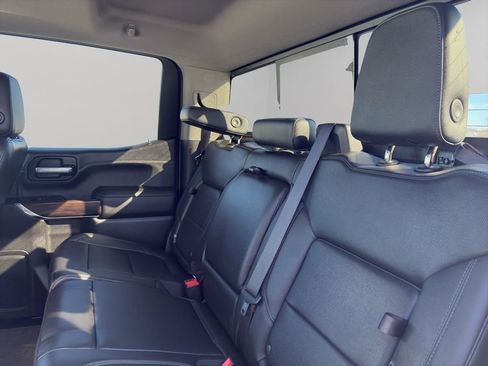 Used 2020 GMC Sierra 1500 SLT w/ SLT Premium Package image 19