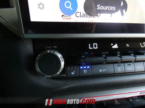 Used 2026 Toyota Tundra Limited w/ TRD Off-Road Package AWD/4WD image 63