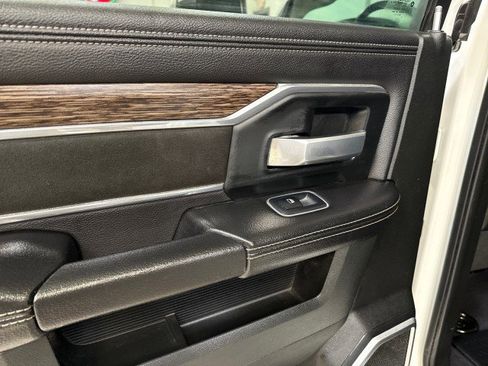 Used 2020 RAM 3500 Laramie image 40