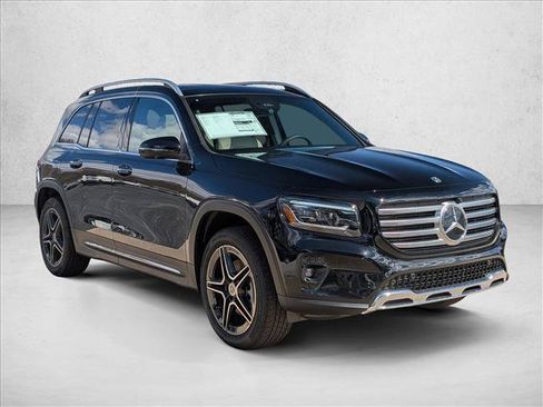 New 2026 Mercedes-Benz GLB 250 4MATIC image 7