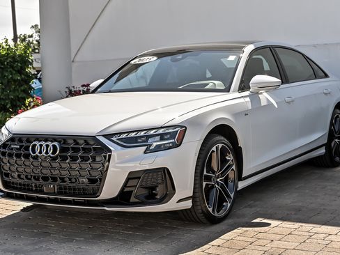 Used 2025 Audi A8 L 3.0T w/ Executive Package AWD/4WD image 5