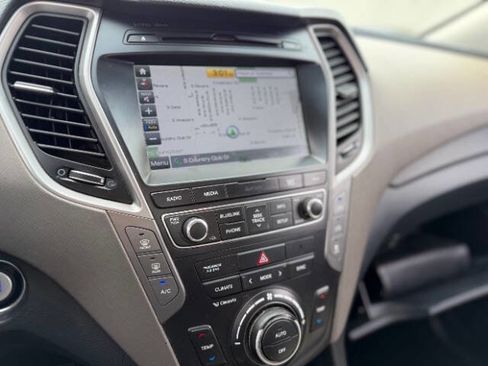 Used 2017 Hyundai Santa Fe FWD w/ Cargo Package image 15