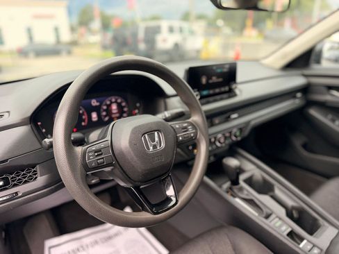 Used 2024 Honda Accord EX image 11