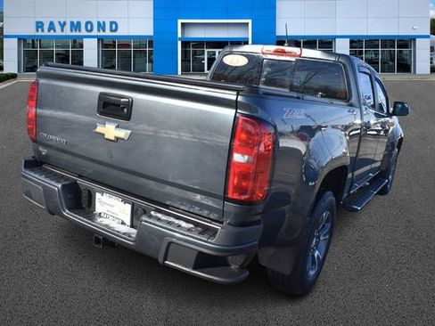 Used 2015 Chevrolet Colorado Z71 image 3