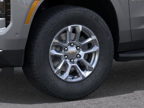 New 2026 Chevrolet Suburban LS w/ Max Trailering Package RWD image 9