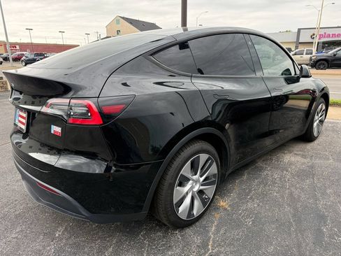 Used 2021 Tesla Model Y 2WD image 10
