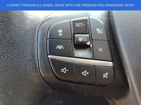 Used 2020 Ford Escape Titanium w/ Titanium Premium Package 2.0 image 22