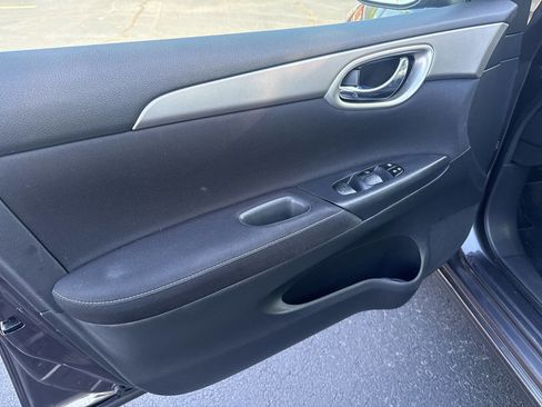 Used 2014 Nissan Sentra SV w/ SV Driver Package FWD image 11