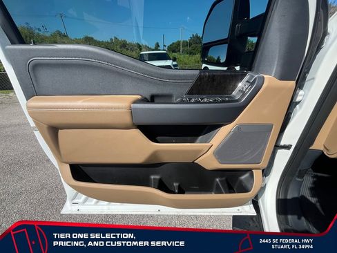 Used 2024 Ford F250 Lariat w/ Lariat Ultimate Package AWD/4WD image 24