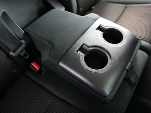 Used 2017 Toyota 4Runner TRD Off-Road AWD/4WD image 40