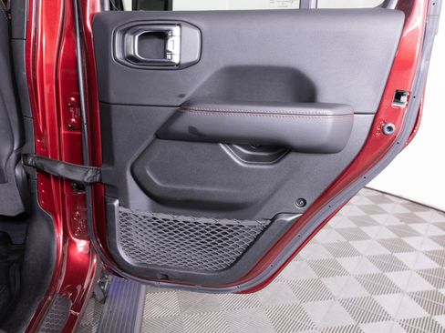 Used 2022 Jeep Wrangler Unlimited Rubicon w/ LED Lighting Group image 37