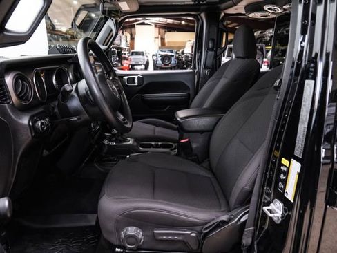 Used 2021 Jeep Wrangler Unlimited Sport image 19