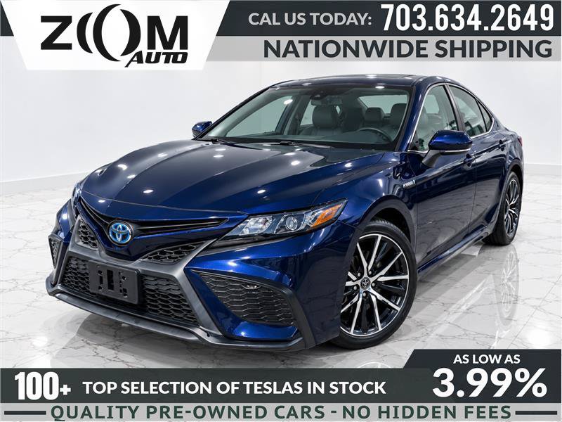 Used 2021 Toyota Camry SE w/ Cold Weather Package FWD image 1