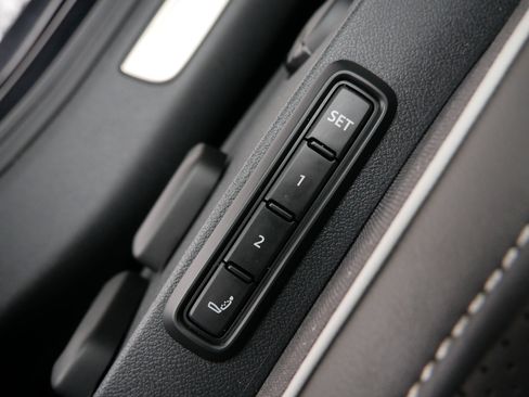 Certified 2023 Volkswagen Arteon SEL Premium image 34