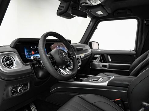 Used 2027 Mercedes-Benz G 63 AMG 4MATIC image 37