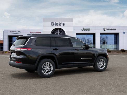 New 2026 Jeep Grand Cherokee L 4WD image 4