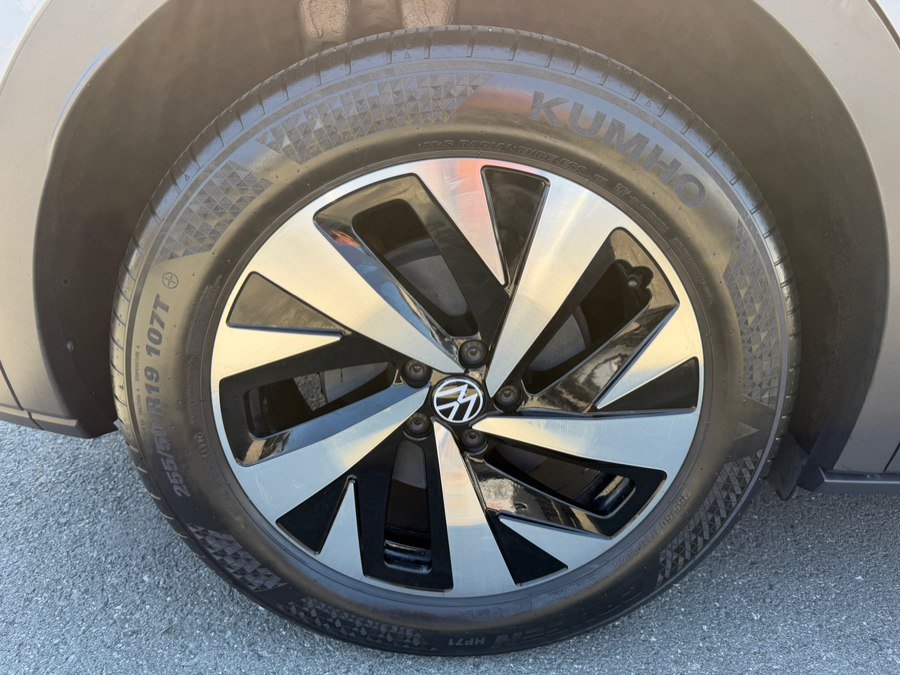 Used 2023 Volkswagen ID.4 Pro RWD image 48