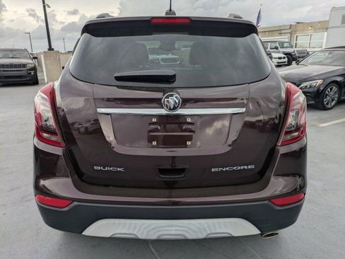 Used 2017 Buick Encore Essence image 4