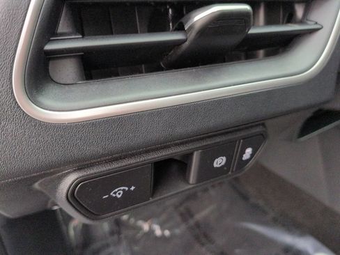 Used 2025 Kia K4 FWD image 23