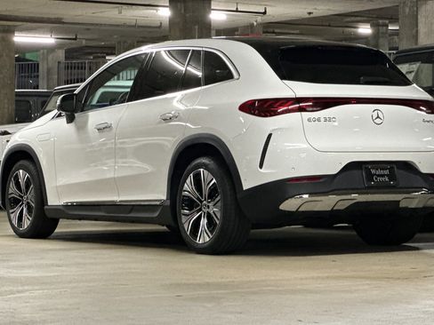 New 2026 Mercedes-Benz EQE 320 4MATIC SUV image 3