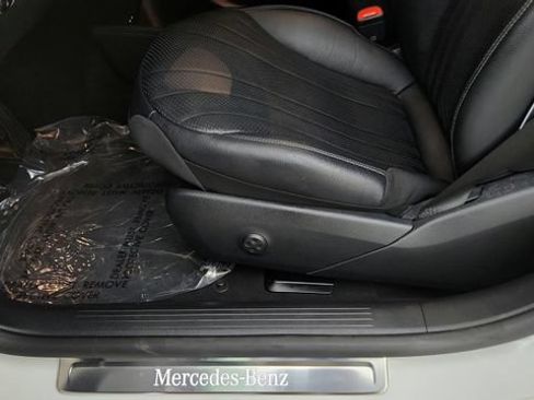 Used 2023 Mercedes-Benz EQE 500 4MATIC Sedan image 67